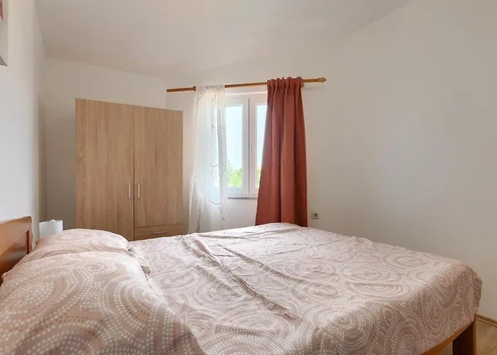 Сasa de vacaciones House Marlena *