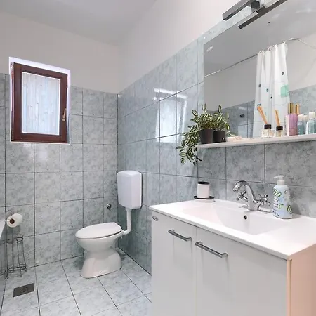 Dom wakacyjny House Marlena *