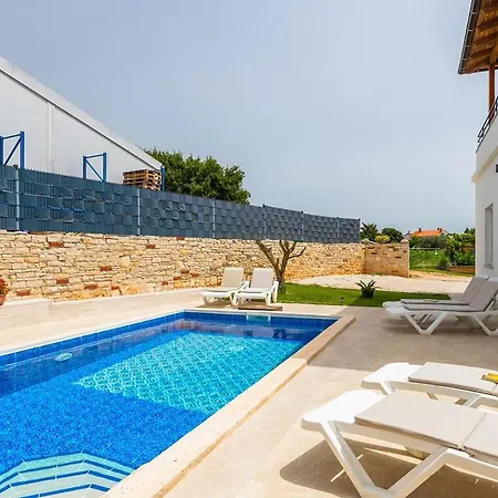 Casa Marlena * بولا