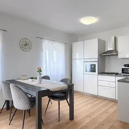 Casa Marlena بيت للعطل *