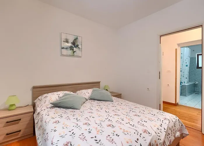 펜션 House Marlena 풀라