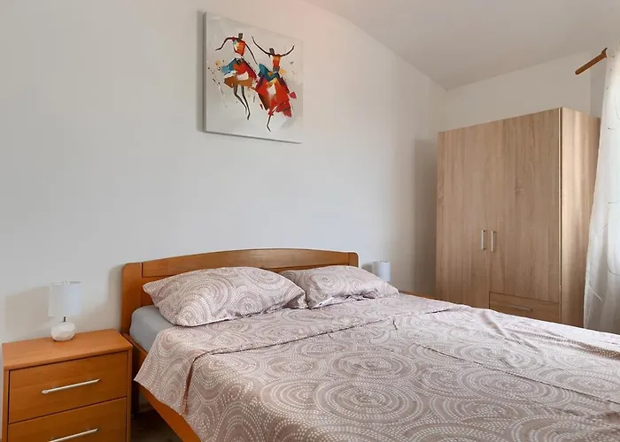 House Marlena 풀라