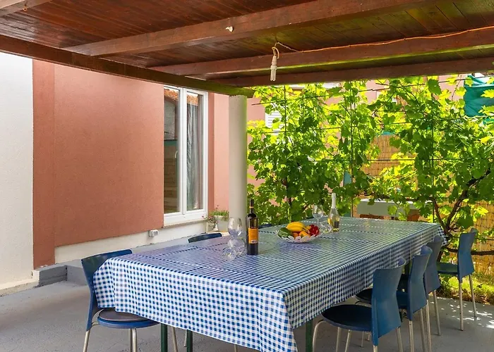 House Marlena 풀라